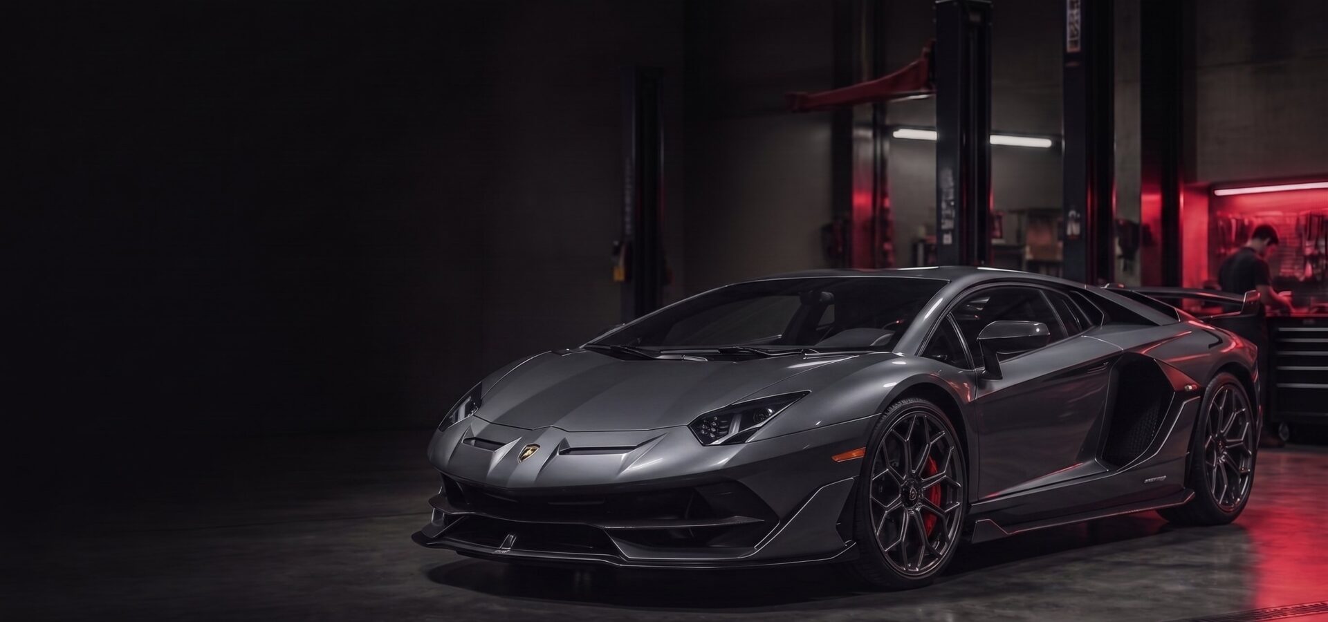 Lamborghini Garage in Dubai