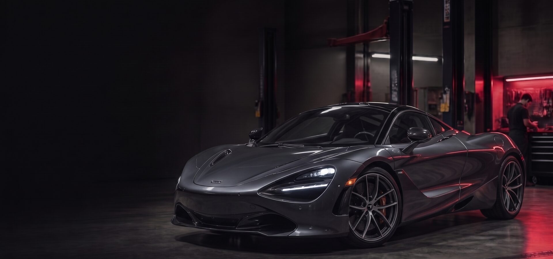 McLaren Repair in Dubai